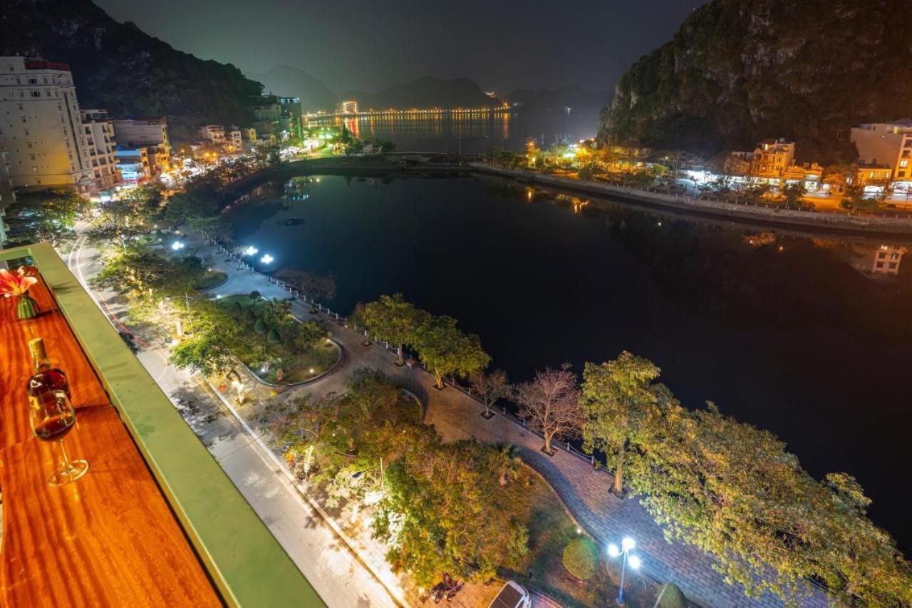 Aroma Cat Ba Sea View Hotel Chan Chau Zewnętrze zdjęcie