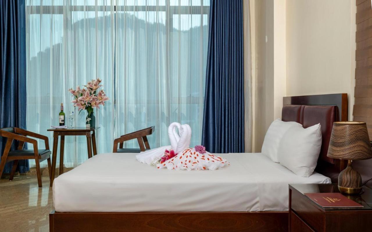 Aroma Cat Ba Sea View Hotel Chan Chau Zewnętrze zdjęcie